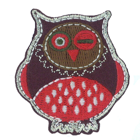 Hibou, 4.5  /  5.7 cm.